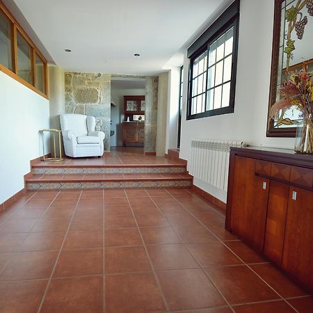 Galihost - Casa Con Enorme Jardin En Cambados Villa Bagian luar foto