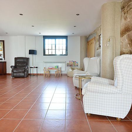 Galihost - Casa Con Enorme Jardin En Cambados Villa Bagian luar foto