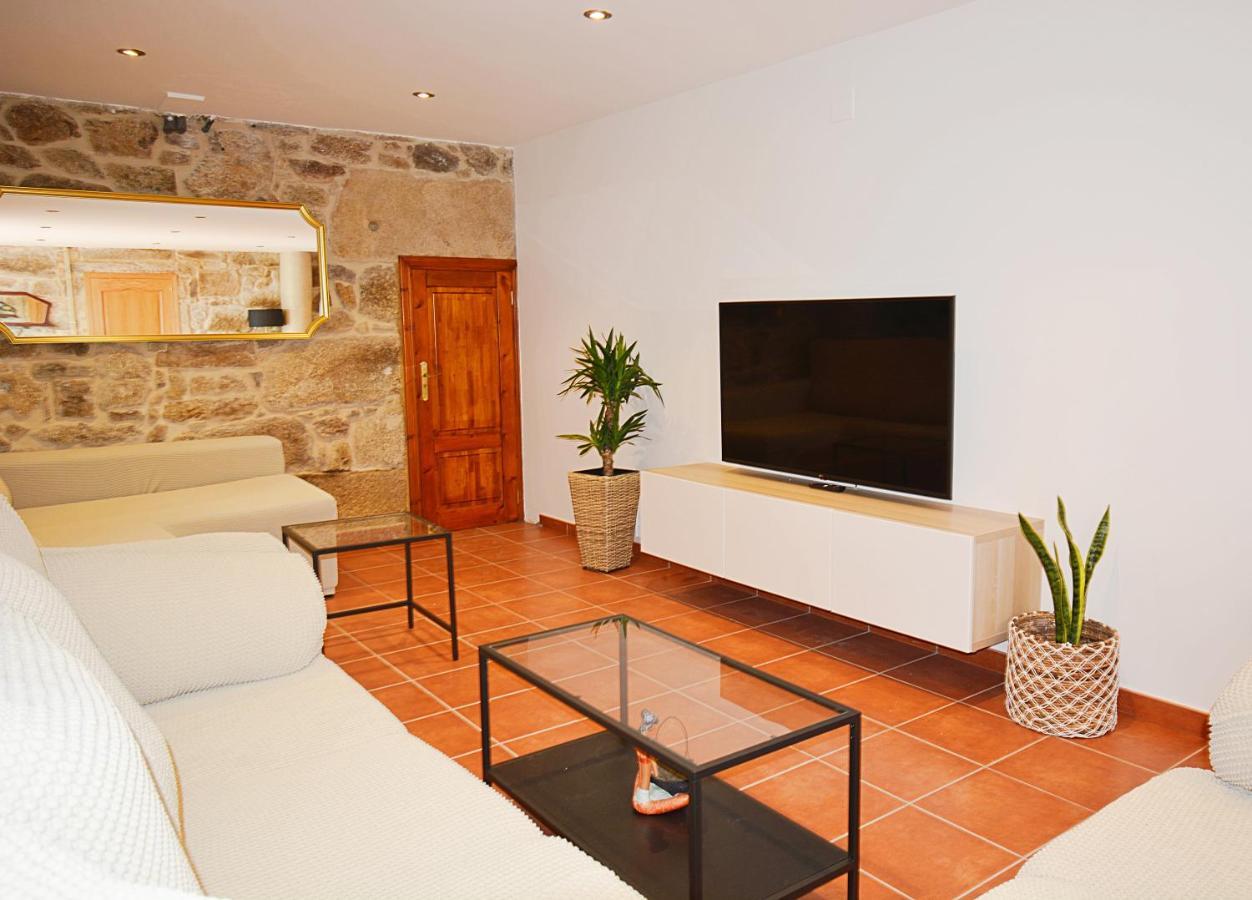 Galihost - Casa Con Enorme Jardin En Cambados Villa Bagian luar foto