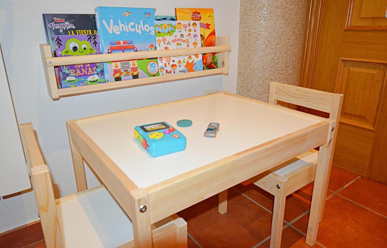 Galihost - Casa Con Enorme Jardin En Cambados Villa Bagian luar foto
